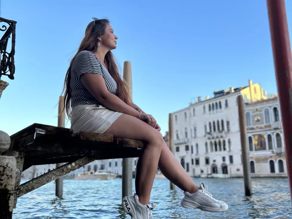 travel program image