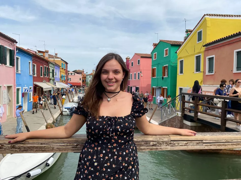 travel program image