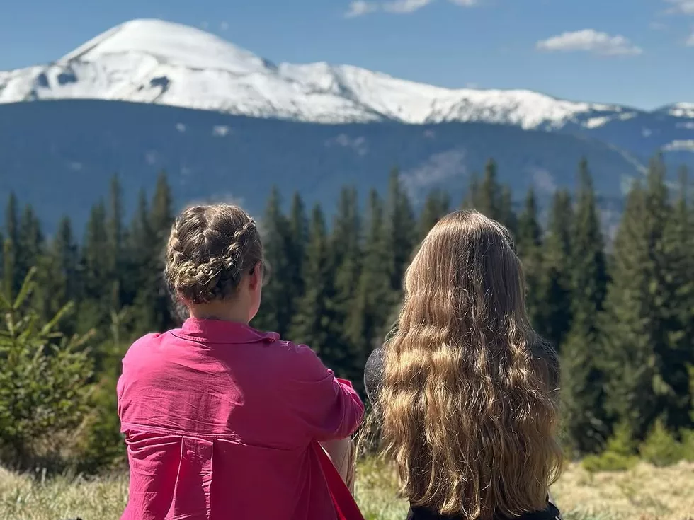 travel program image
