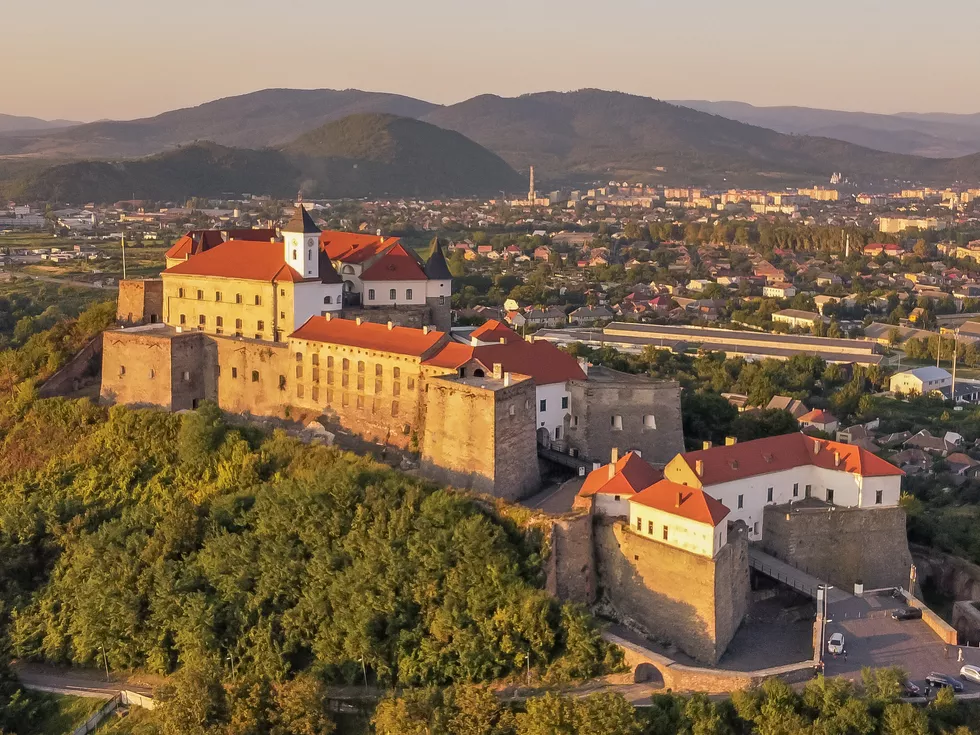 travel program image