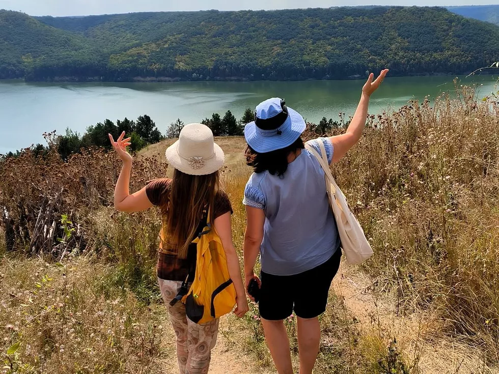 travel program image