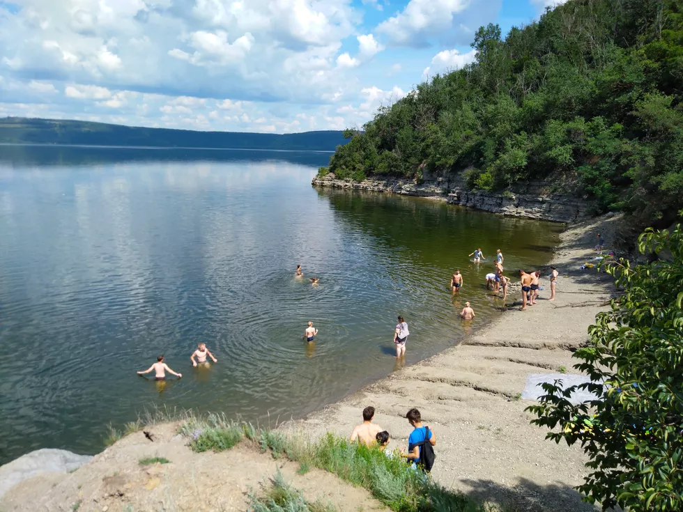 travel program image