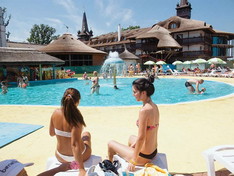 travel program image