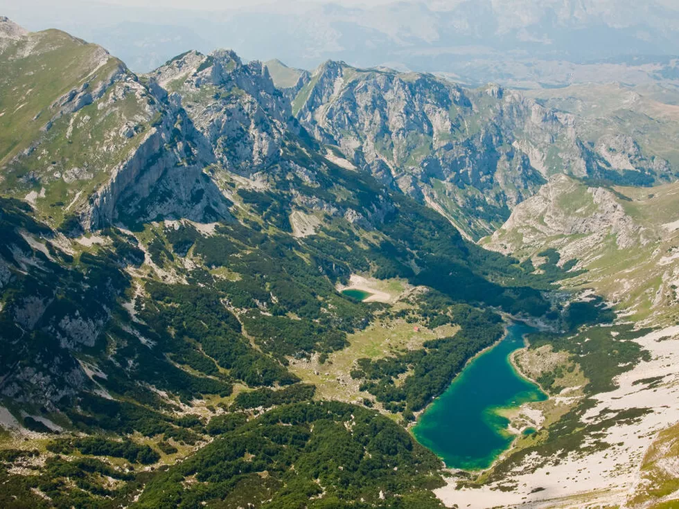 travel program image