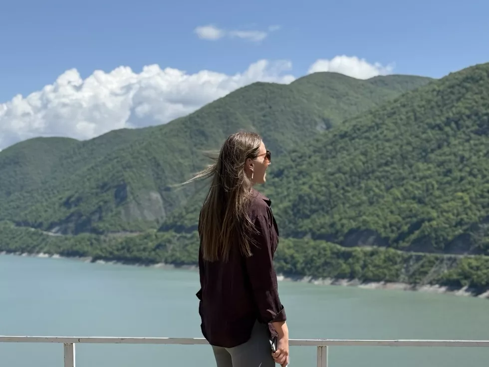 travel program image