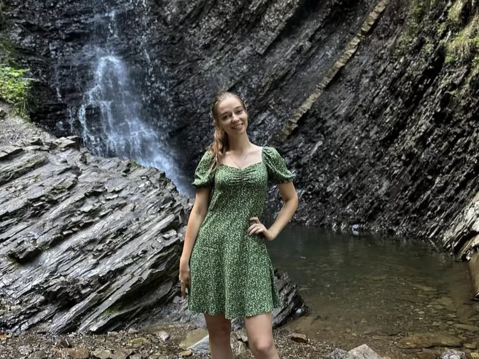 travel program image