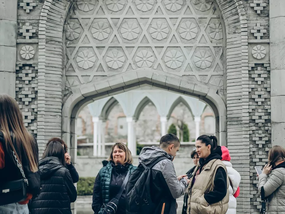 travel program image