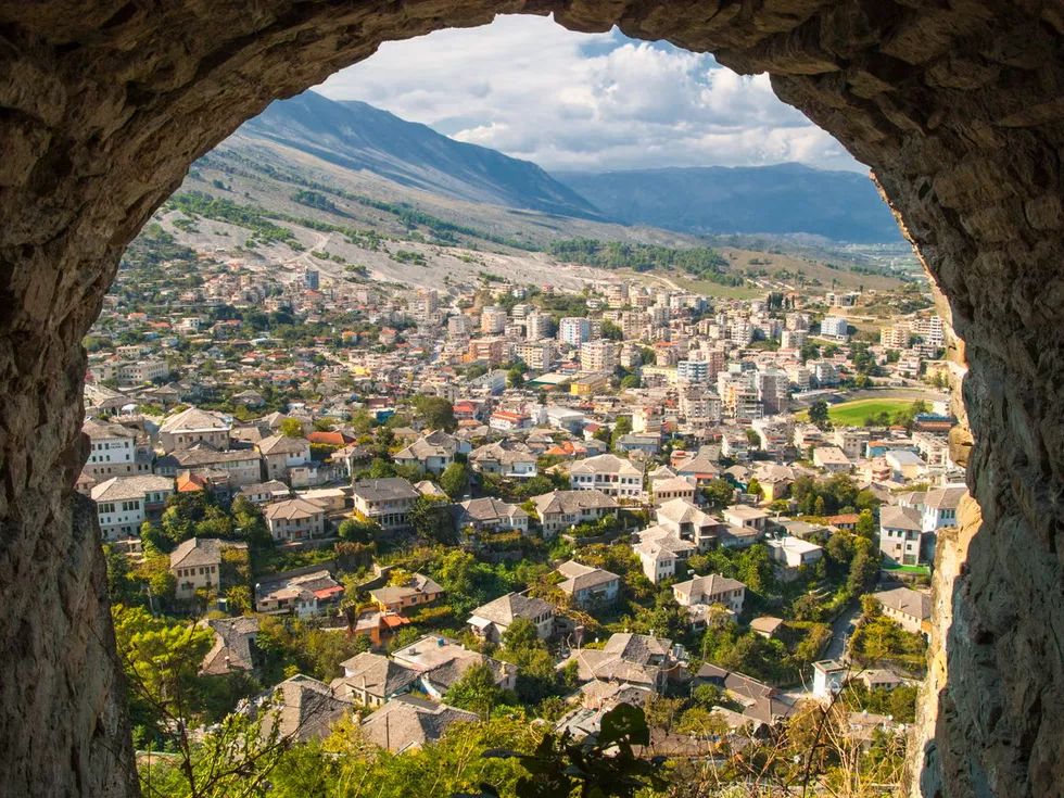 travel program image