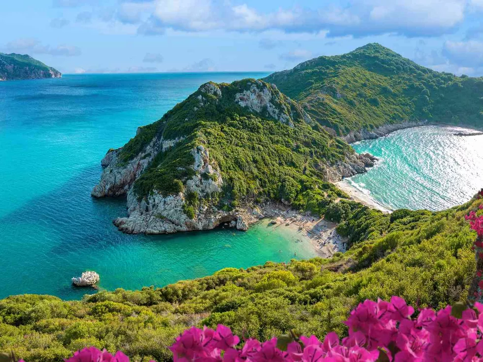 travel program image