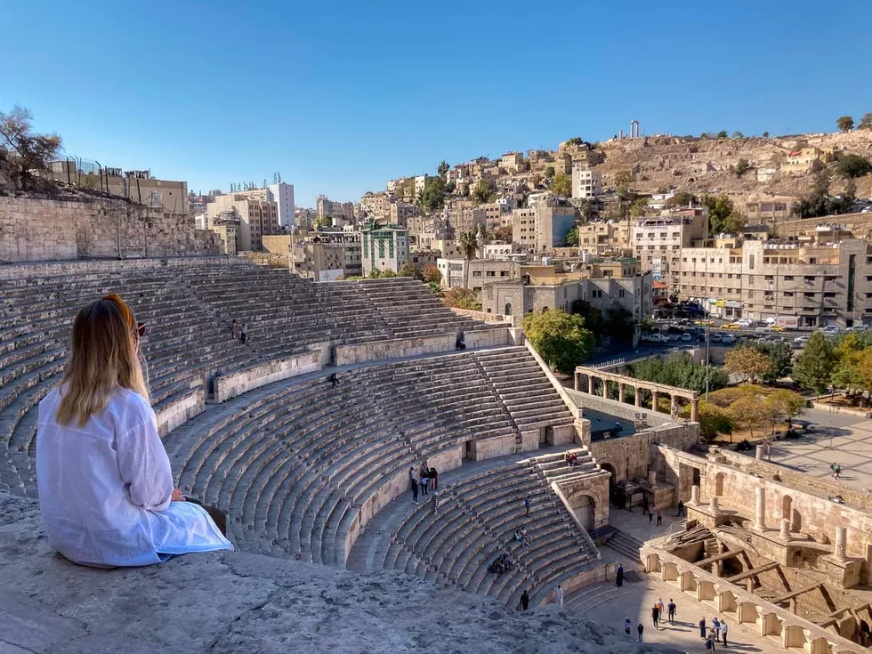 travel program image
