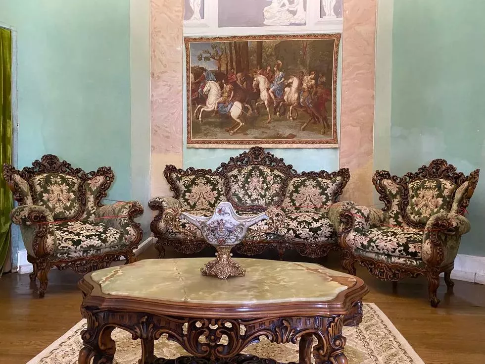 travel program image