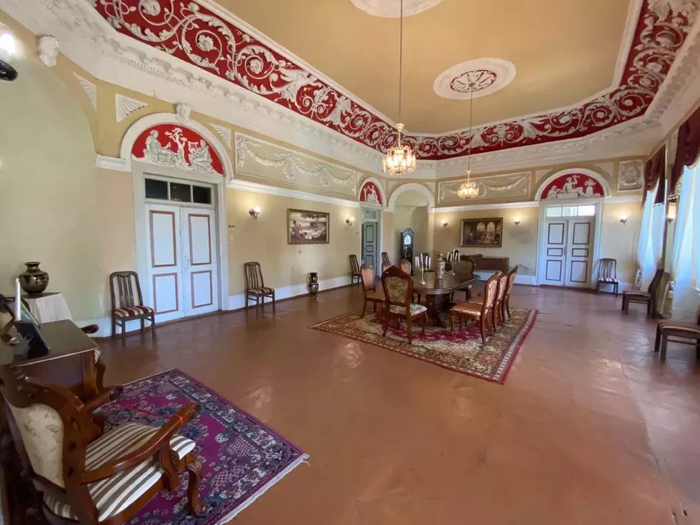 travel program image