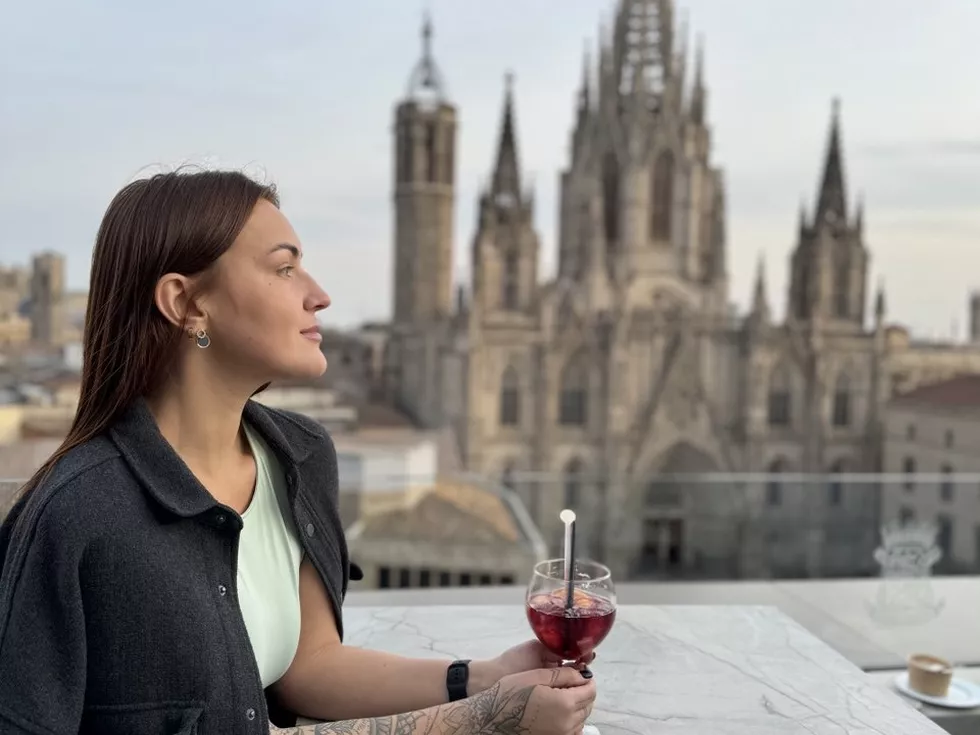 travel program image