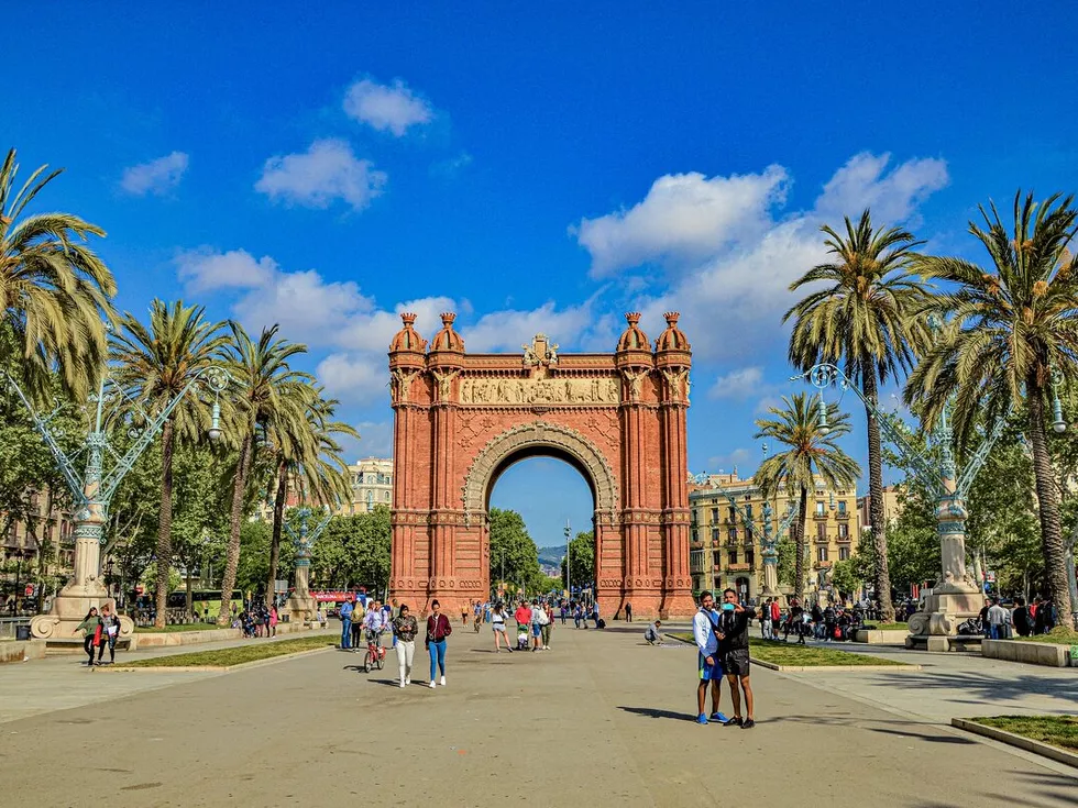 travel program image