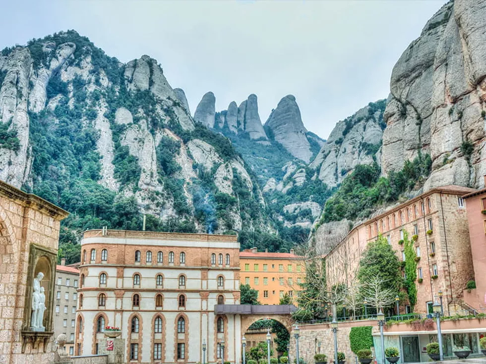 travel program image