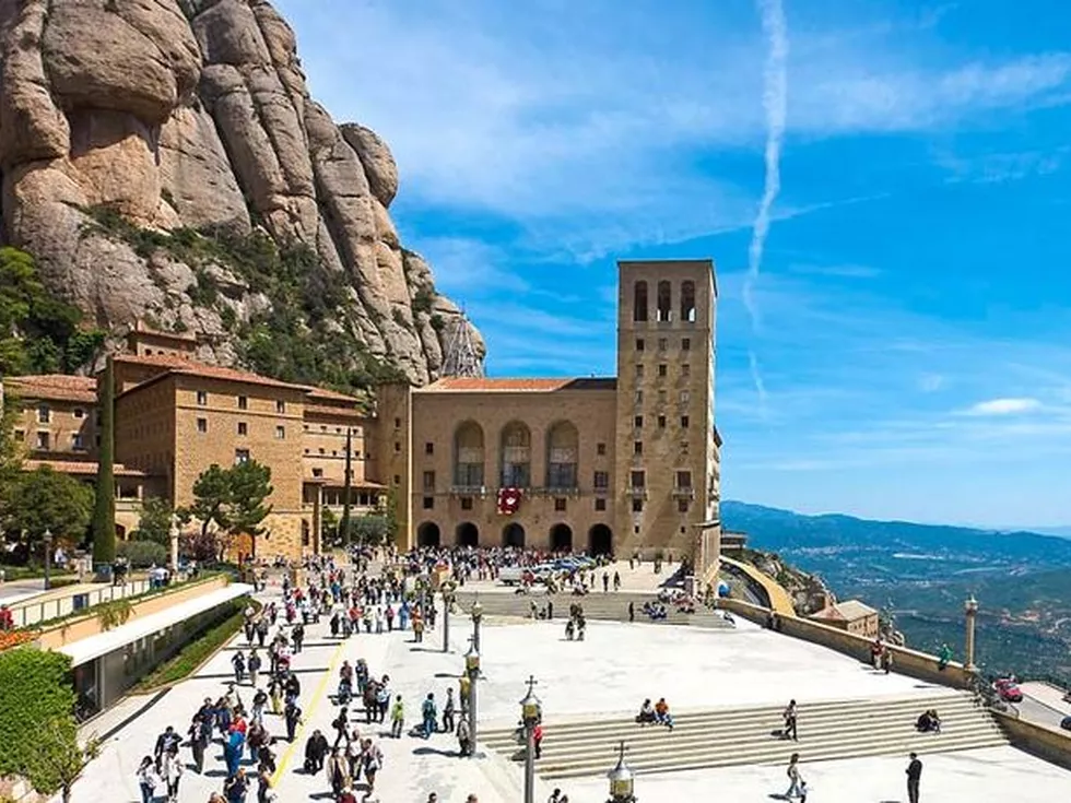 travel program image