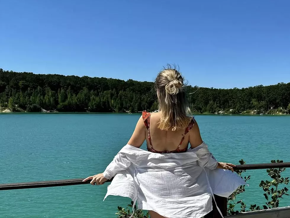 travel program image