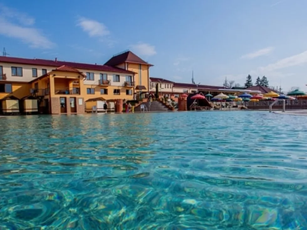 travel program image