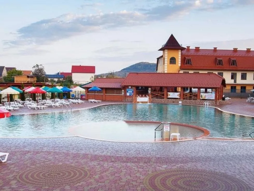 travel program image