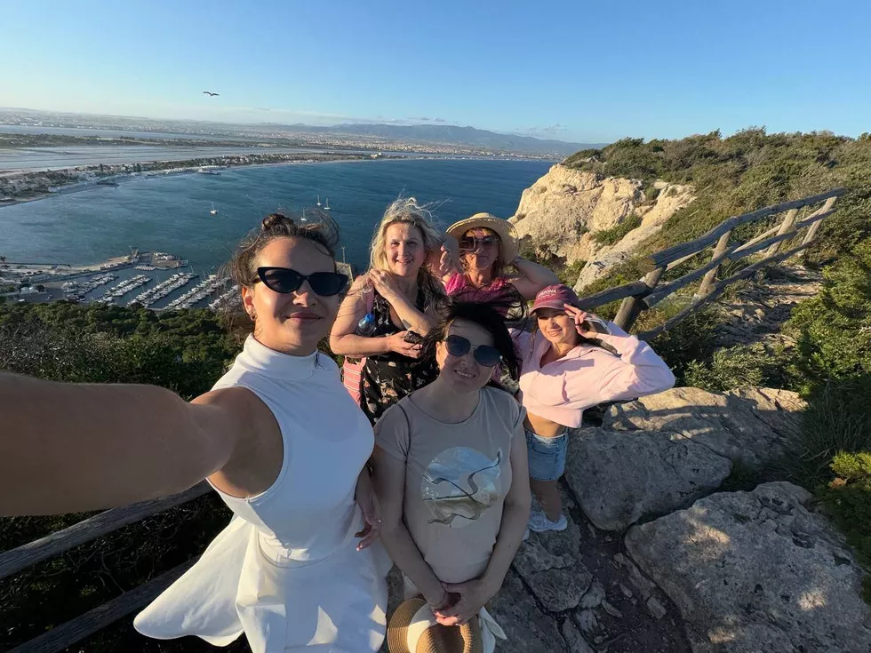 travel program image