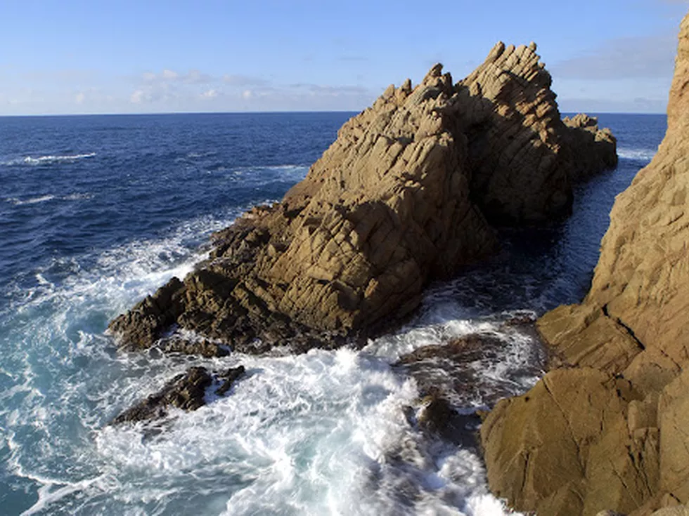 travel program image