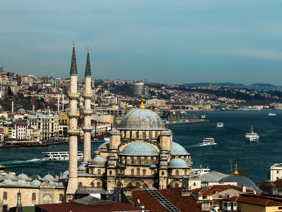 travel program image