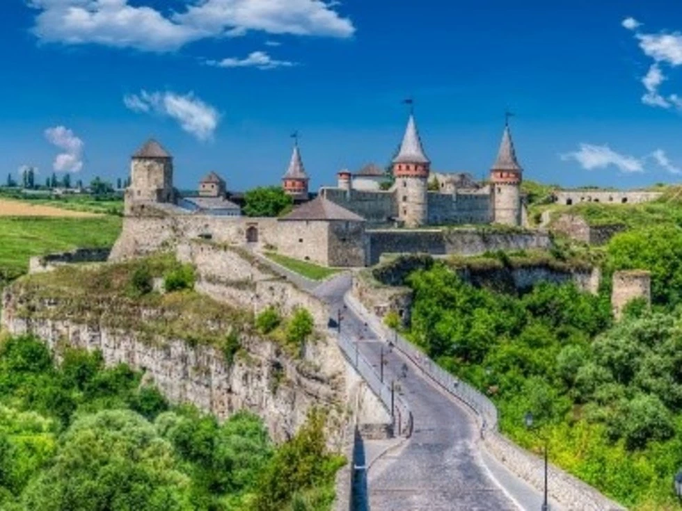travel program image