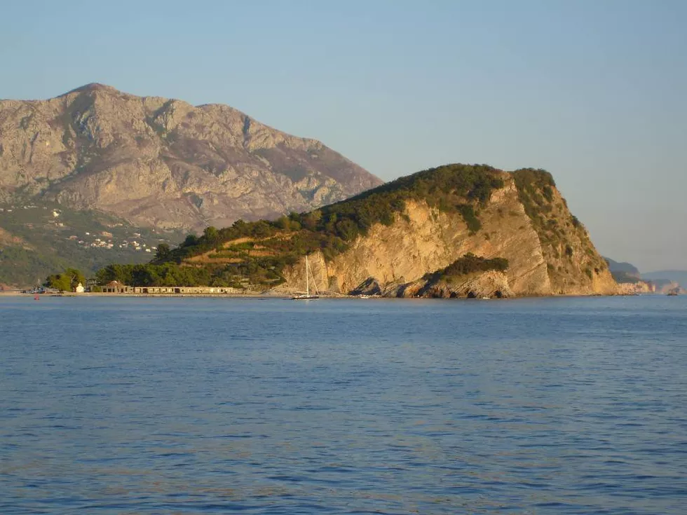 travel program image