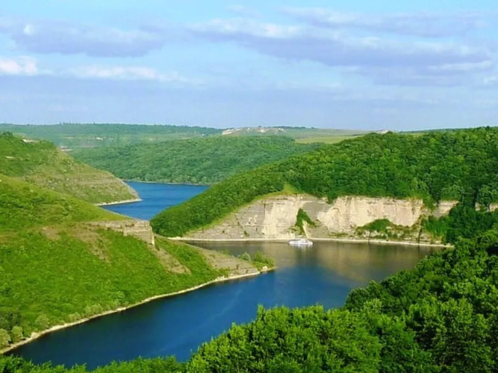 travel program image