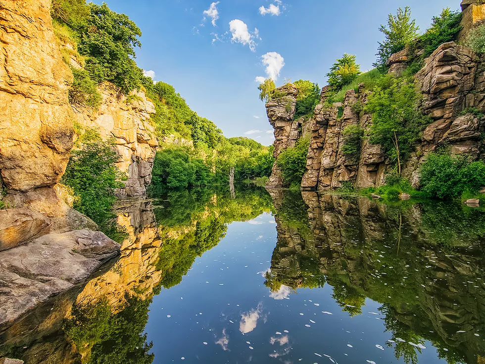 travel program image