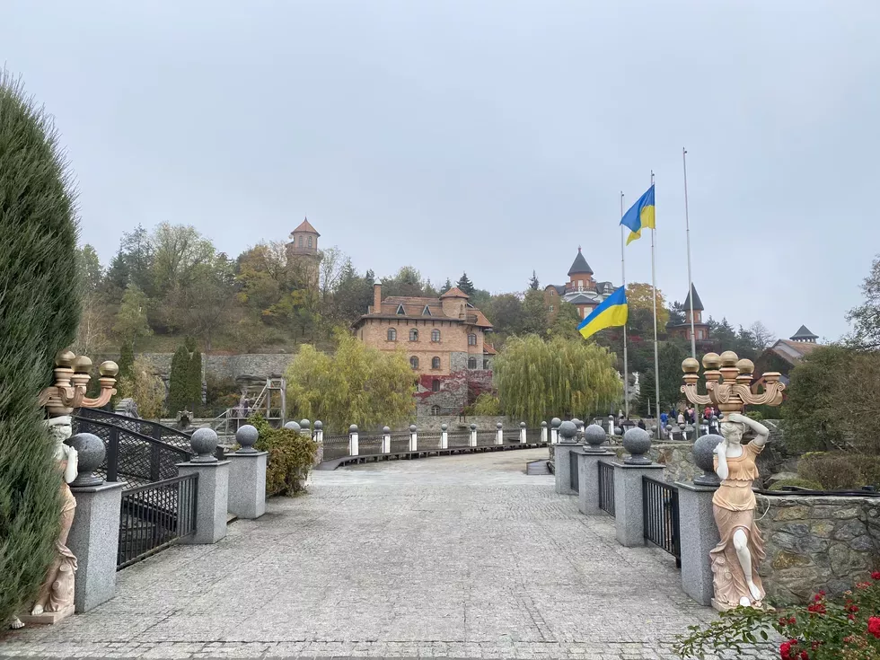 travel program image