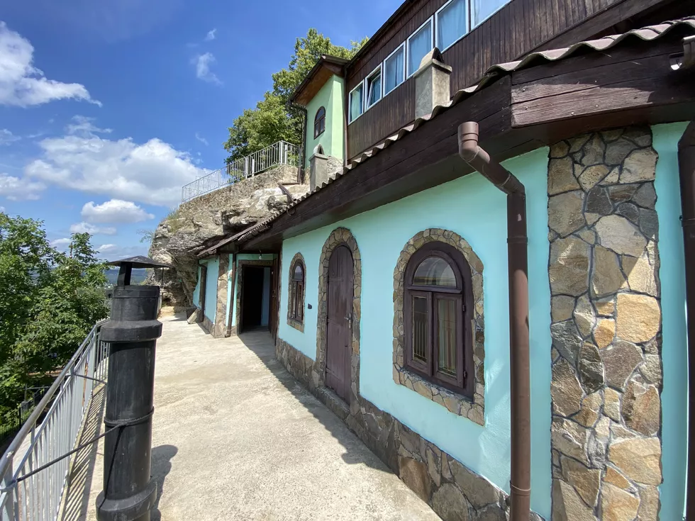 travel program image