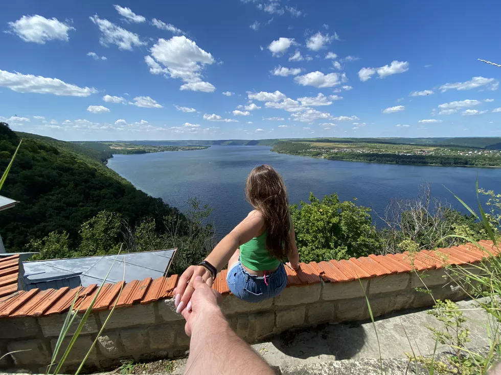 travel program image