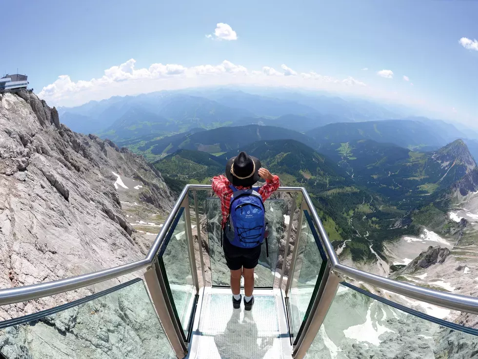 travel program image