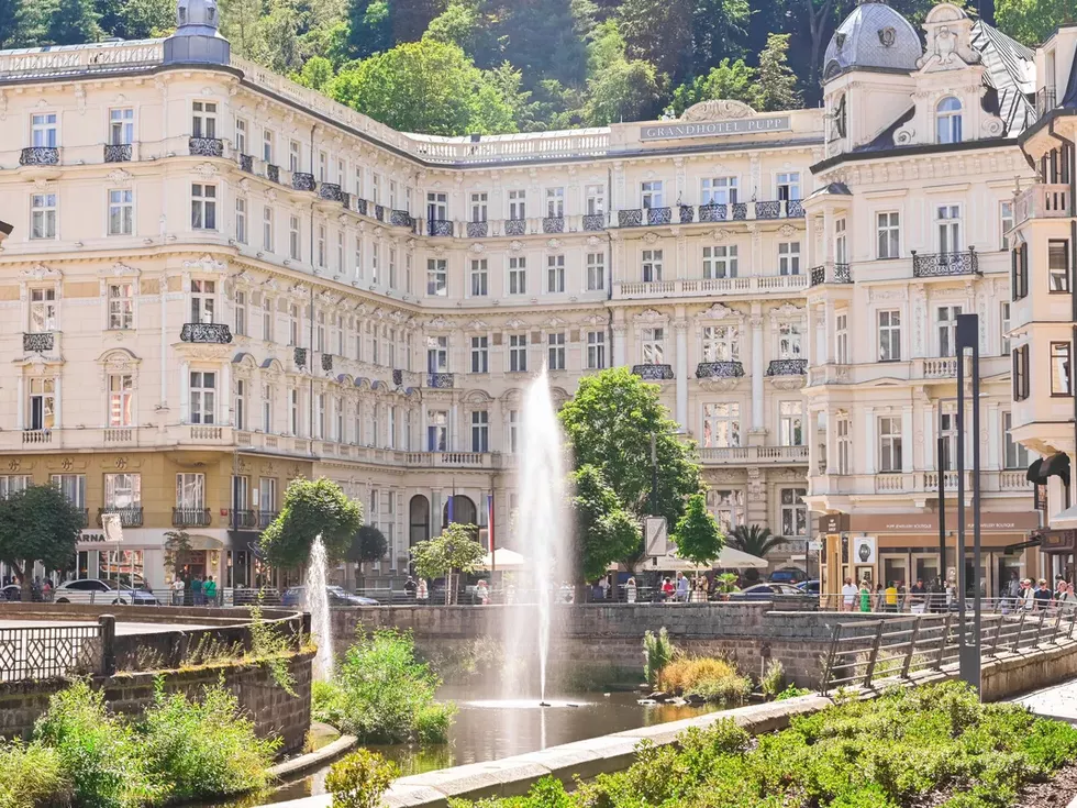 travel program image