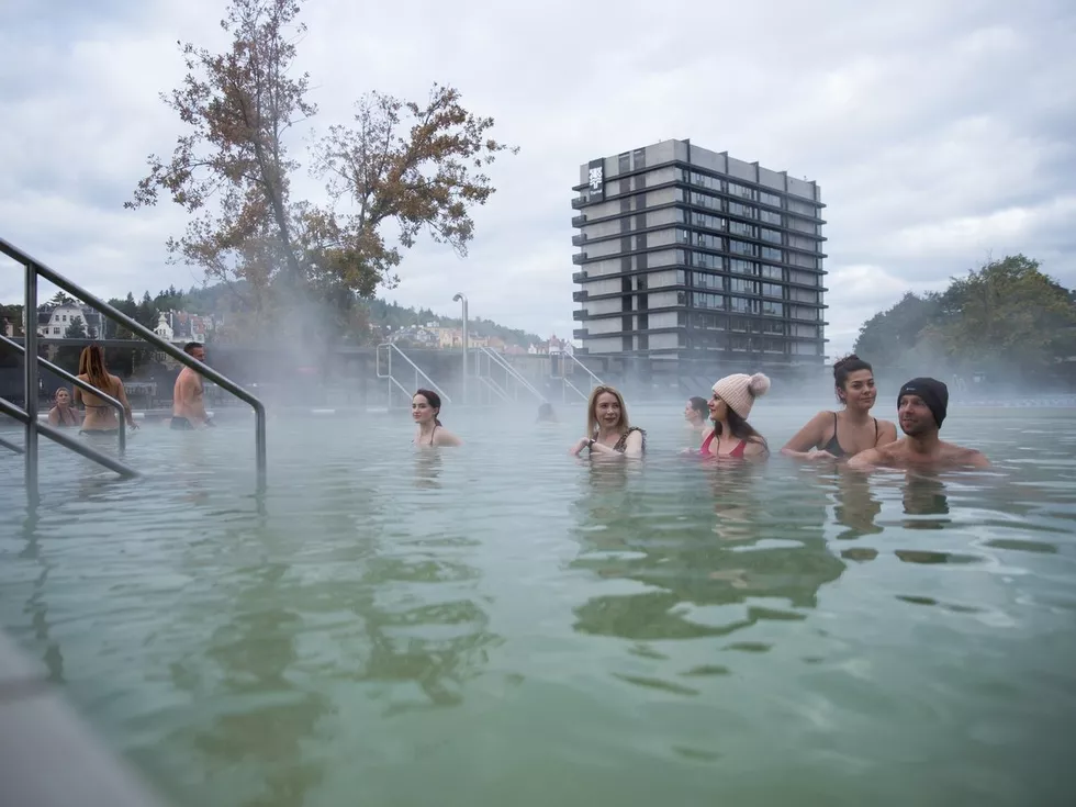 travel program image