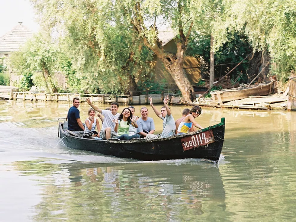 travel program image