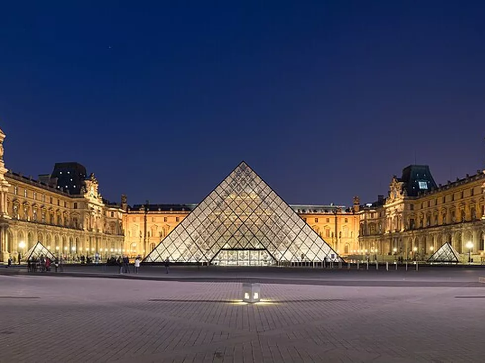travel program image