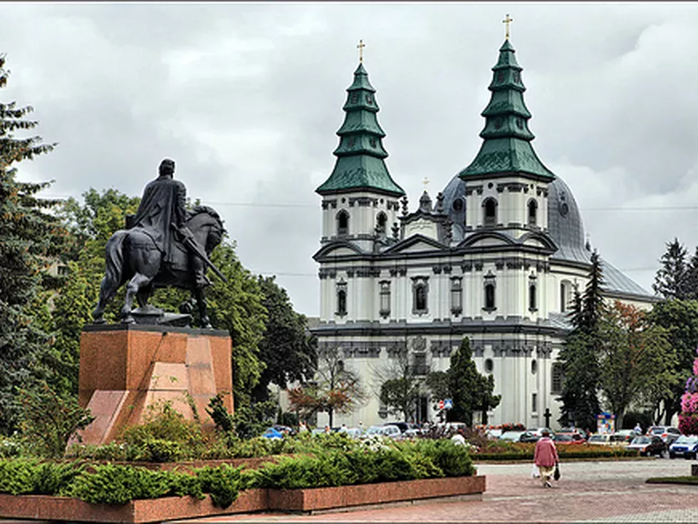 travel program image