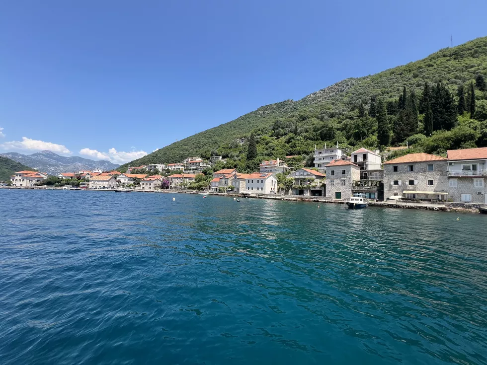 travel program image