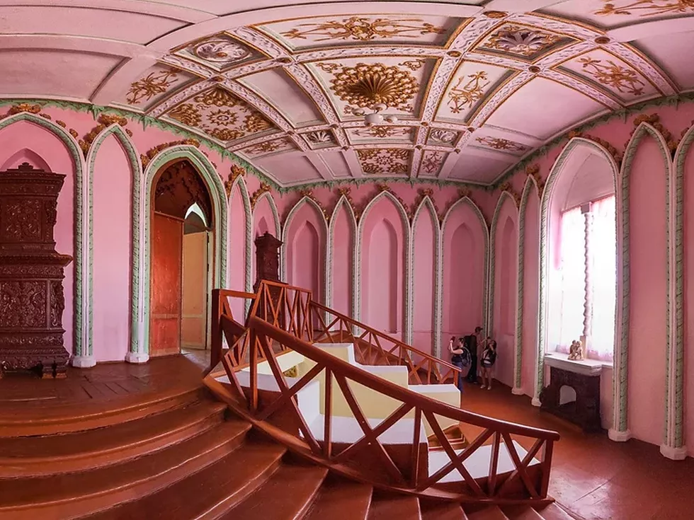 travel program image