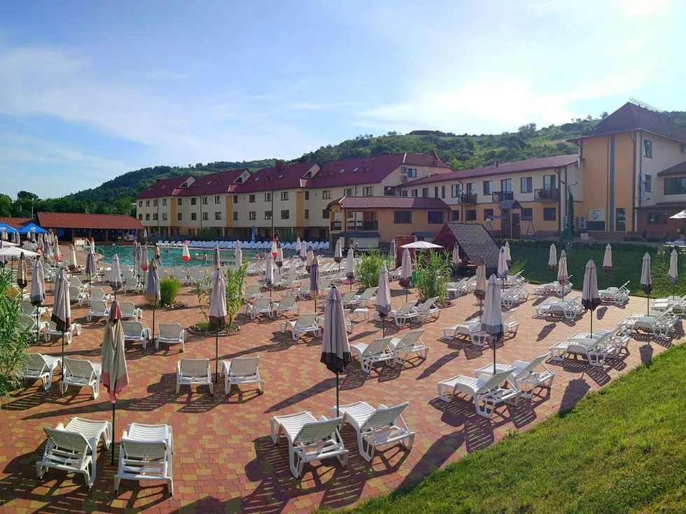 travel program image