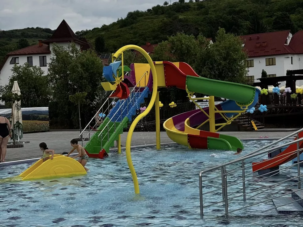 travel program image
