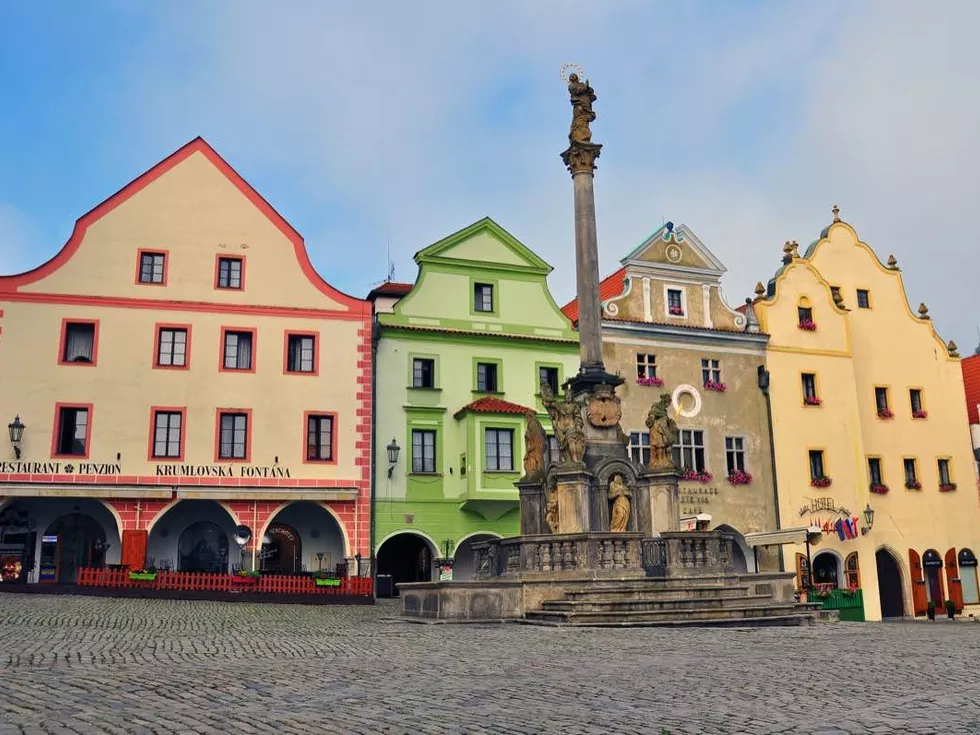 travel program image