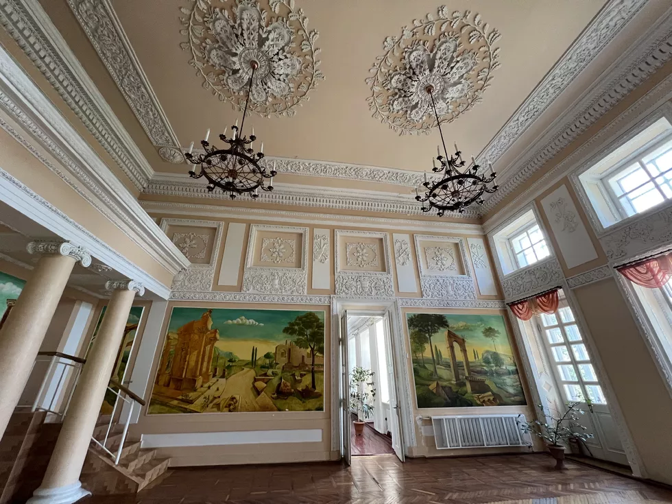 travel program image