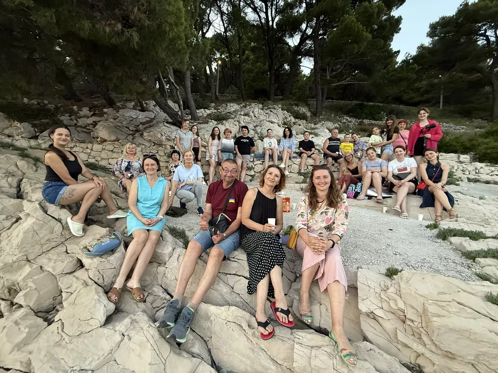 travel program image