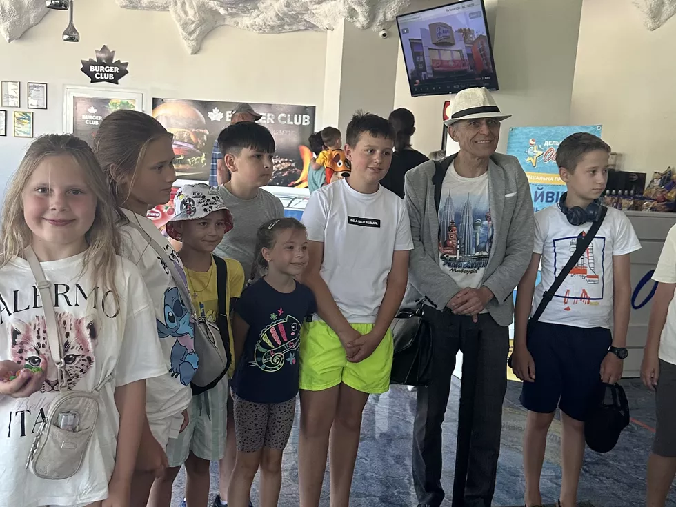 travel program image