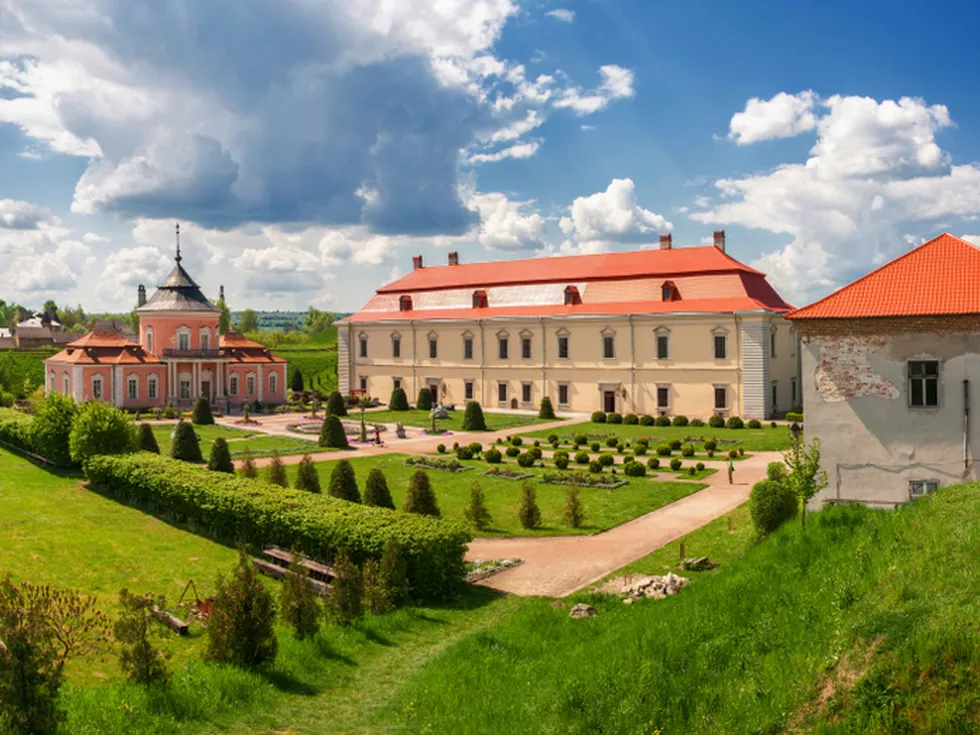 travel program image