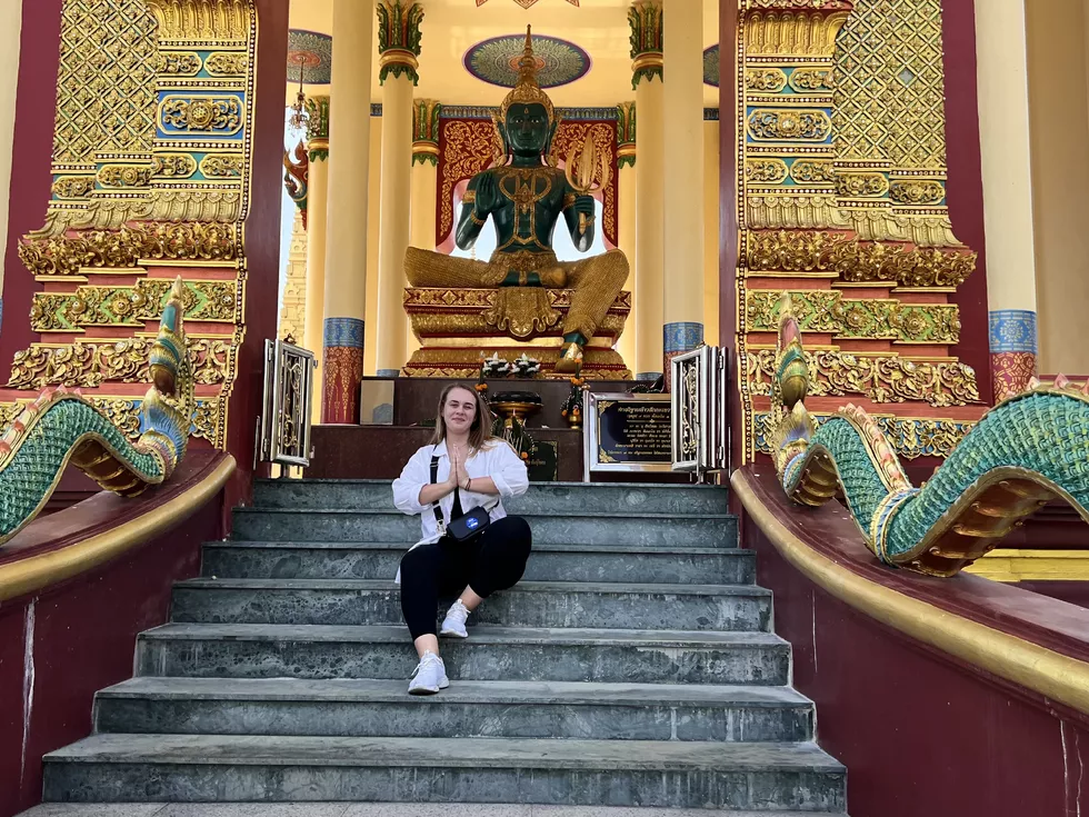 travel program image