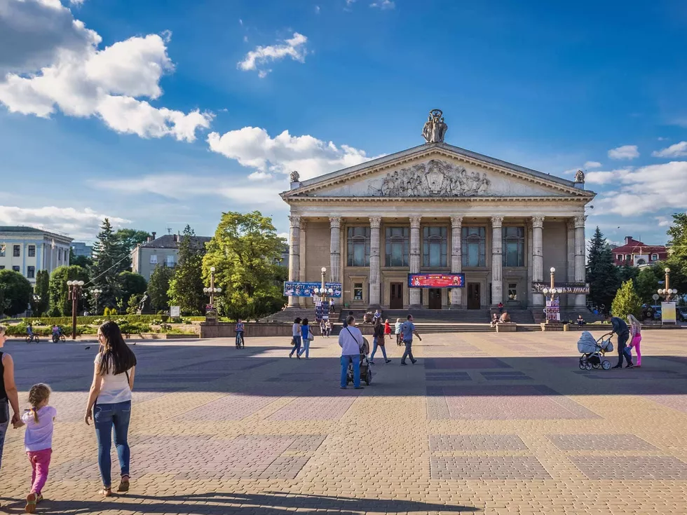 travel program image